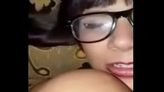 播放 火热的女孩