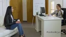 Oynat Kadın federal ajan esmer ince simülasyonu çözer