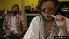播放 时髦的 乌木 树踏女 亲吻 深刻 搞砸