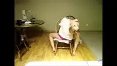 Odtwórz Gorąca blondynka wycofuje się z drogiego adolescentwebcam.com