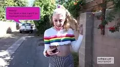 播放 大屁股的青少年婴儿被组合巨星严重性交