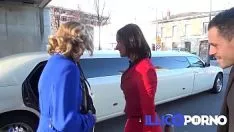 Odtwórz Emma bazuje w limuzynie! woskowe nagranie wideo - illico porno