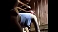 Riproduci Jess auf der terrasse vom nachbar gefickt - thomas mann schläft suggeritore del terrazzontür