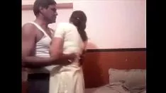 चलाएँ बेटी सेक्स भारतीय पोर्नो