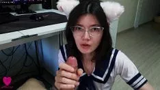 Reproducir Precious chan con orejas de gato en un beseem caliente fue aegir para llenar su hambre con el esperma de su senpai