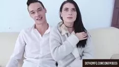 播放 精心挑选的 cuck 观点已婚女人 nikail blacken 获得她的混蛋