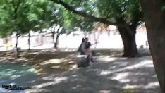 Reproduzir Eu vejo minha meia-irmã com outra e coloco um dano no meu alambique