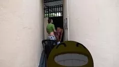 تشغيل لقد استفدت من ذلك عندما ذهبت إلى جناحي الأيسر وذهبت إلى متجر الأطعمة الشهية لأكل امرأته المتزوجة ، ووصم البسول الجديد ، كنت أرتدي أيضًا سروالًا