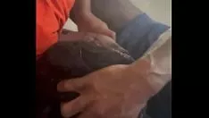 Reproducir Me acuesto maniobra de regalo