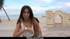 Riproduci Missy non professionista va nel deserto 17