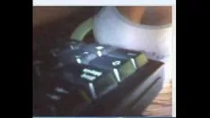 চালান ক্যাটি বারানকুইল পেনা-এমএসএন সে-বপস তার ক্যামেরার আগে।