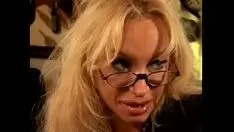 Redare Răsună vale milf fierbinte