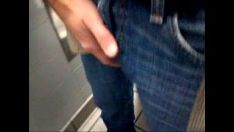 Play Stroke it in a can until i cum severely