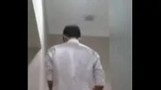 Reproduzir Entorse o passe do toilette