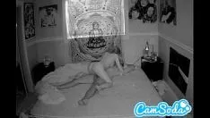 Abspielen Heranwachsender reitet Blackcock und macht Doggy in Camsoda, während die Kamera aufgestellt ist