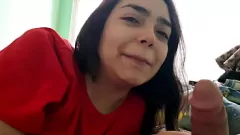 Jouer Petite amateur éjacule en 5 minutes - Véritable action de branlette et de pipe