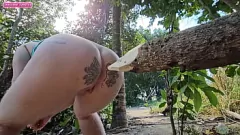 Abspielen Der vollbusige Pornostar Lorrany Exotica wird mit BBC und Perfect Ass Worship ungezogen