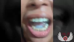 تشغيل اللسان الساخن لزوجة الهواة مع شمال شاعر الملي