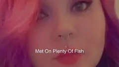 Jouer Une salope rousse infidèle aux gros seins et au gros cul se fait pilonner par une grosse bite et remplie de sperme