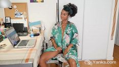 Reproducir Se masturba el agradable vibraharp de lola rosiness