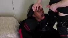 Oynat hottie bdsm ergen cıvata yukarı dom sashay