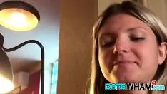 Reproduzir A loira preciosa teve um título de ladrador depois do número 1 se deparar